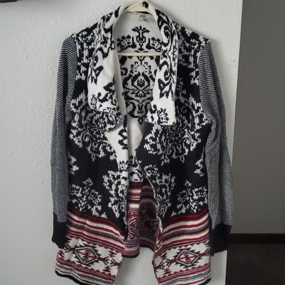 Cardigan sweater